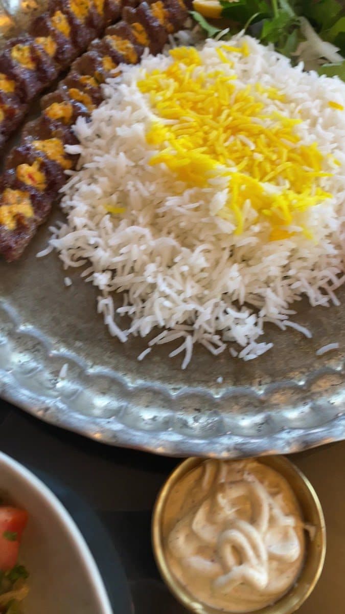 Shandiz Restaurant gallery image 3