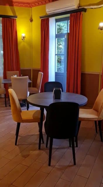 Maharajah Restaurant Tbilisi gallery image 2